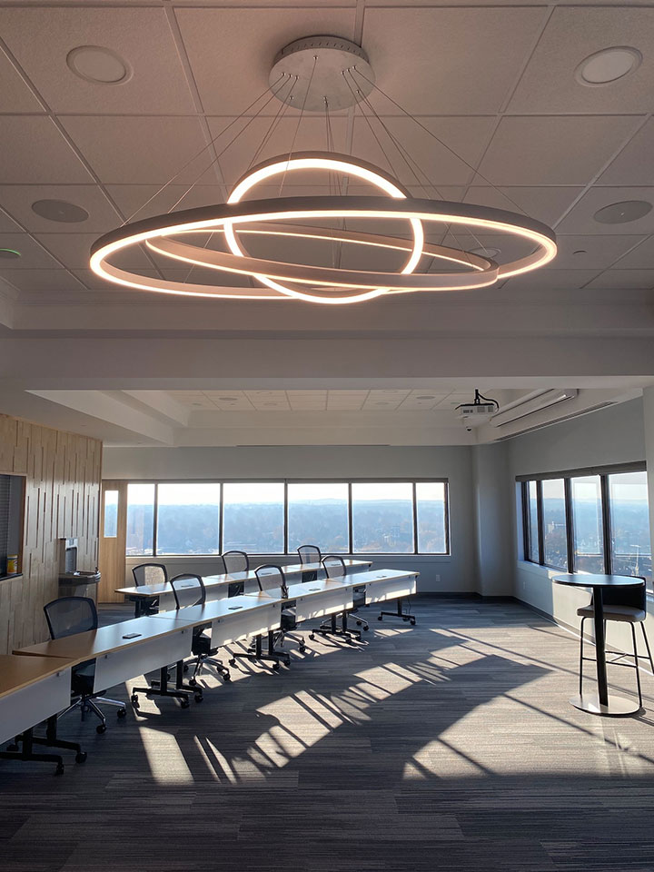 Interior lighting installation
